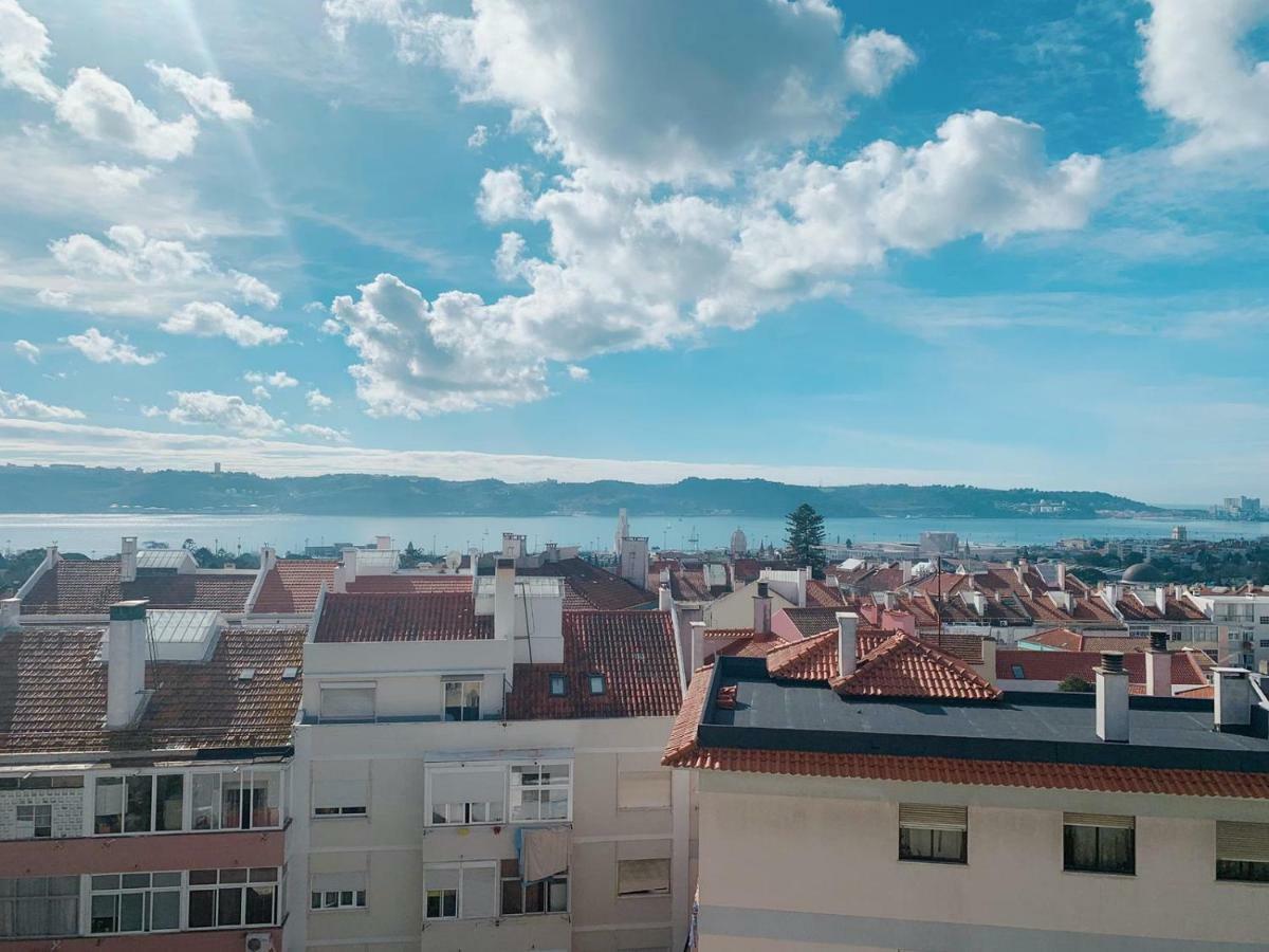 Quarto Suite Em Belem ลิสบอน ภายนอก รูปภาพ