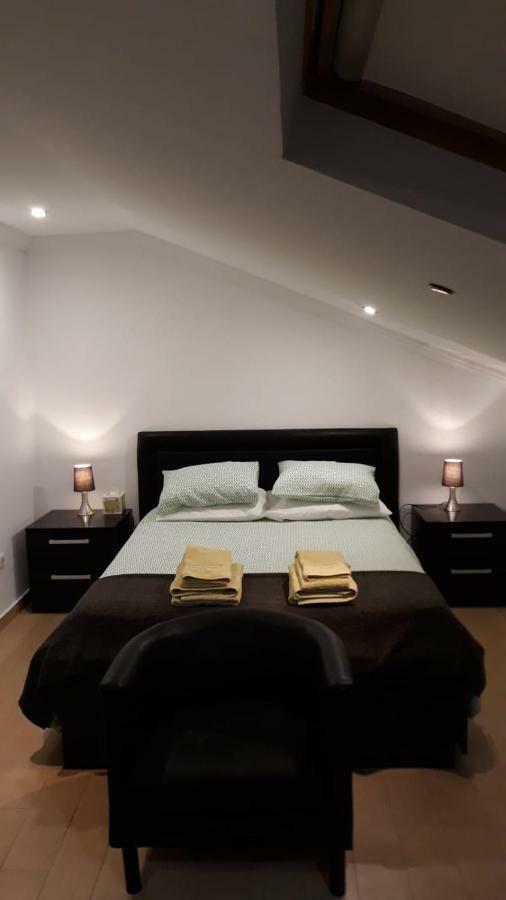 Quarto Suite Em Belem ลิสบอน ภายนอก รูปภาพ