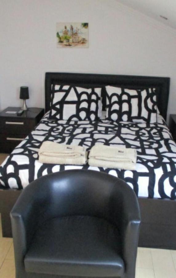 Quarto Suite Em Belem ลิสบอน ภายนอก รูปภาพ